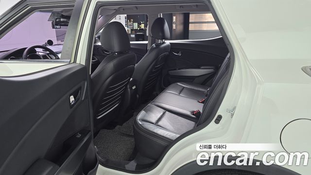 KG Mobility (SsangYong) Tivoli Armor Gear Plus 2WD 2019 — фото 11