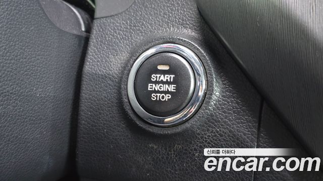 KG Mobility (SsangYong) Tivoli Armor Gear Plus 2WD 2019 — фото 17