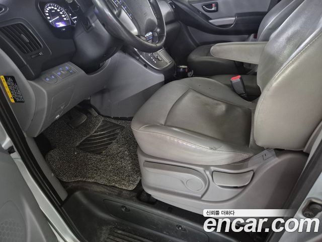 Hyundai Grand Starex Urban 9-Seater Premium Spicial 2020 — фото 12