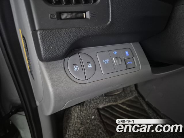 Hyundai Grand Starex Urban 9-Seater Premium Spicial 2020 — фото 16