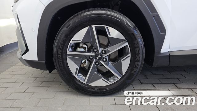 Hyundai Tucson (NX4) Gasoline 1.6 Turbo 4WD Inspiration 2024 — фото 5