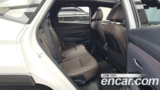 Hyundai Tucson (NX4) Gasoline 1.6 Turbo 4WD Inspiration 2024 — фото 12