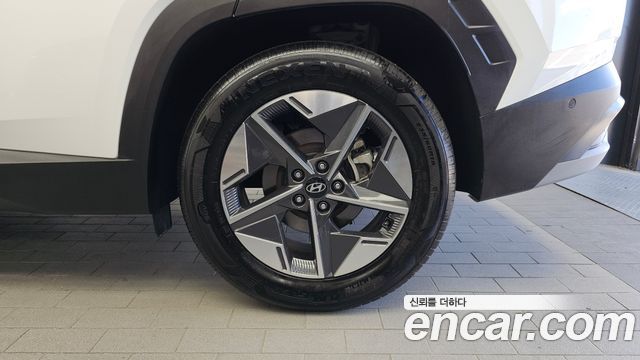 Hyundai Tucson (NX4) Gasoline 1.6 Turbo 4WD Inspiration 2024 — фото 21