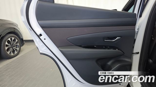 Hyundai Tucson (NX4) Gasoline 1.6 Turbo 4WD Inspiration 2024 — фото 25