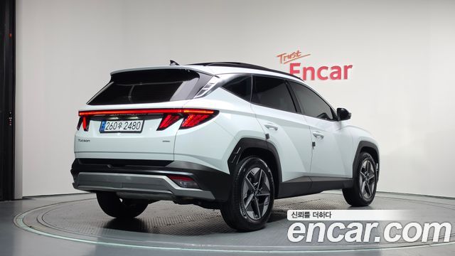 Hyundai Tucson (NX4) Gasoline 1.6 Turbo 4WD Inspiration 2024 — фото 2