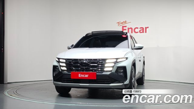 Hyundai Tucson (NX4) Gasoline 1.6 Turbo 4WD Inspiration 2024 — фото 3