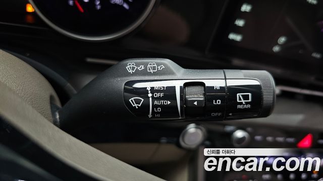 Kia Carnival (IV) Diesel 9-Seater Prestige 2022 — фото 29