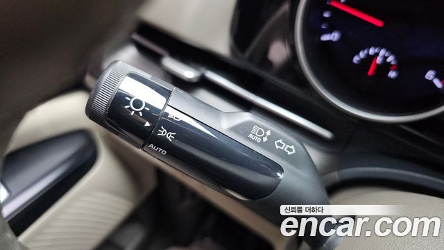 Kia Carnival (IV) Diesel 9-Seater Prestige 2022 — фото 30