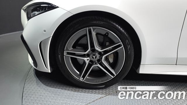 Mercedes-Benz CLS-Class (C257) CLS300d 4MATIC 2022 — фото 5