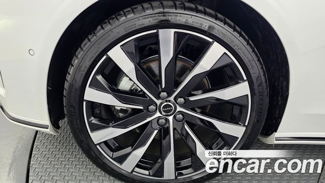 Volvo S90 B5 Ultra Dark 2026 — фото 5