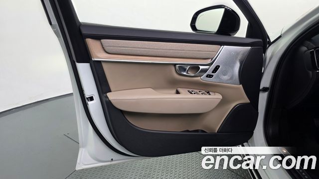 Volvo S90 B5 Ultra Dark 2026 — фото 30