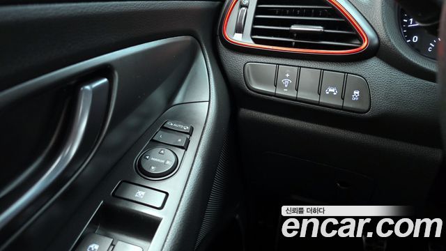 Hyundai i30 (PD) 1.6 Turbo N Line 2020 — фото 17