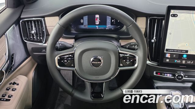 Volvo S90 B5 Ultra Dark 2026 — фото 17