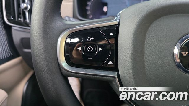 Volvo S90 B5 Ultra Dark 2026 — фото 39