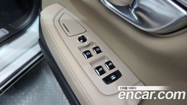 Volvo S90 B5 Ultra Dark 2026 — фото 43