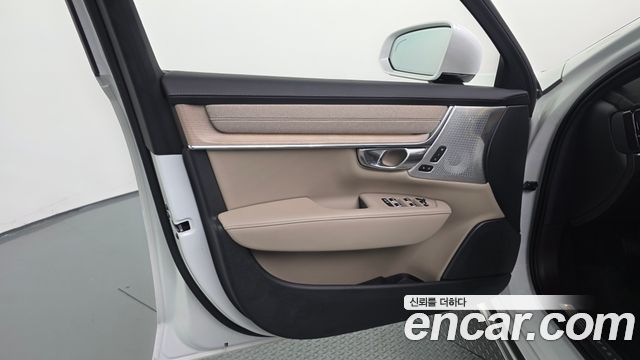 Volvo S90 B5 Ultra Bright 2026 — фото 30