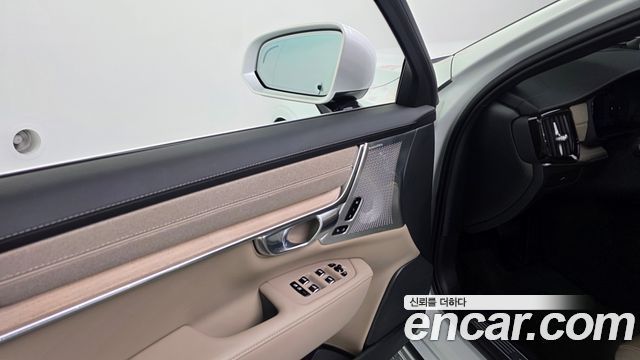 Volvo S90 B5 Ultra Bright 2026 — фото 33