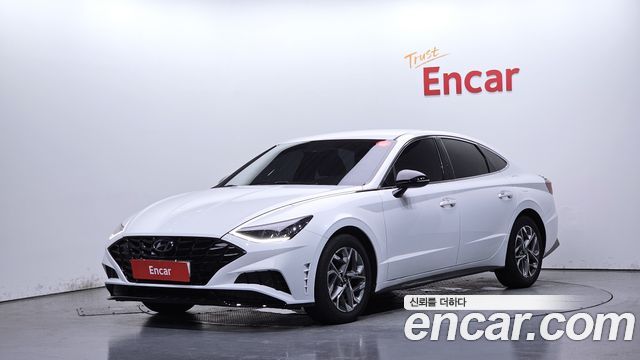Hyundai Sonata (DN8) 2.0 Modern
