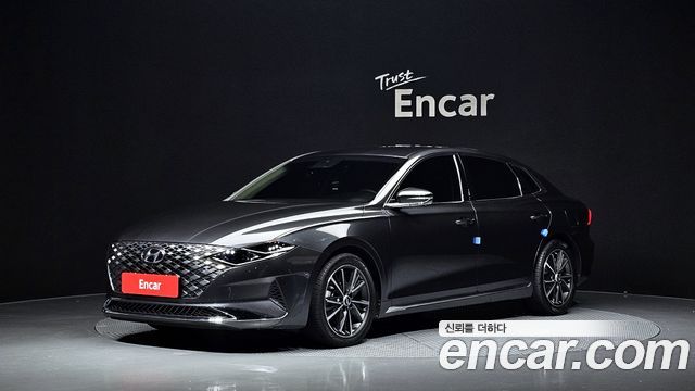 Hyundai Grandeur (IG) 2.5 Le Blanc 2023 — фото 1