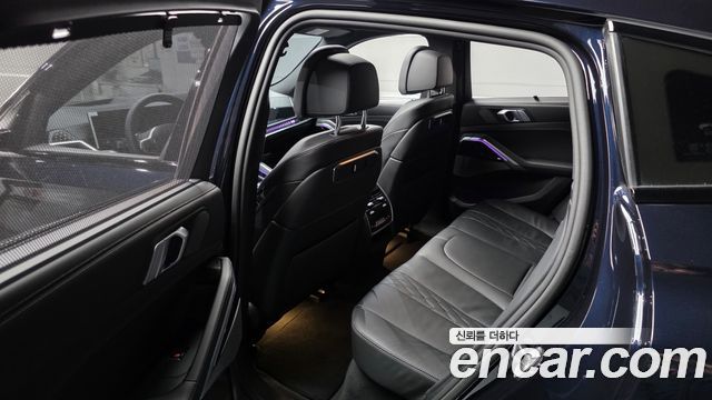 BMW X6 (G06) xDrive40i M Sport 2026 — фото 18