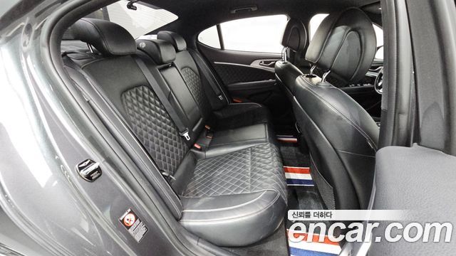 Genesis G70 3.3T Sport Supreme 2018 — фото 11