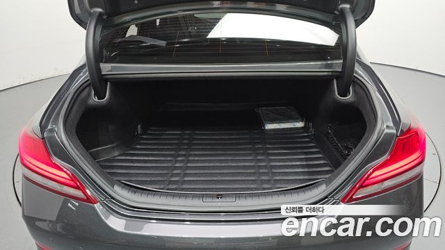 Genesis G70 3.3T Sport Supreme 2018 — фото 20