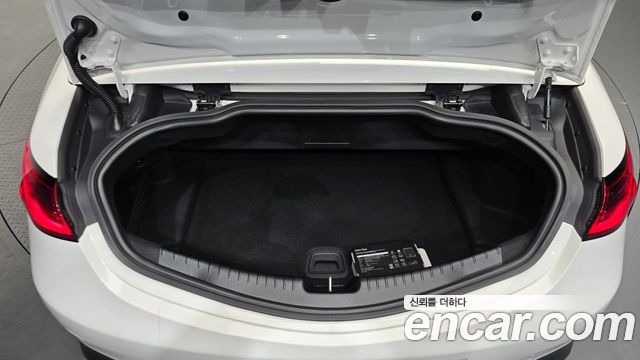 Mercedes-Benz CLE-Class (C236) CLE200 Cabriolet 2025 — фото 19