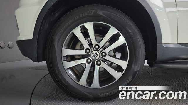 KG Mobility (SsangYong) Rexton W 2.0 4WD RX7 Luxury 2013 — фото 5
