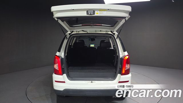 KG Mobility (SsangYong) Rexton W 2.0 4WD RX7 Luxury 2013 — фото 19