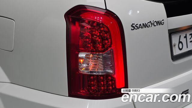 KG Mobility (SsangYong) Rexton W 2.0 4WD RX7 Luxury 2013 — фото 23