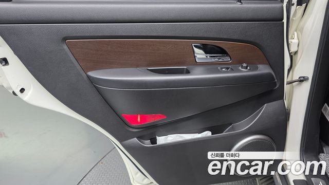 KG Mobility (SsangYong) Rexton W 2.0 4WD RX7 Luxury 2013 — фото 25