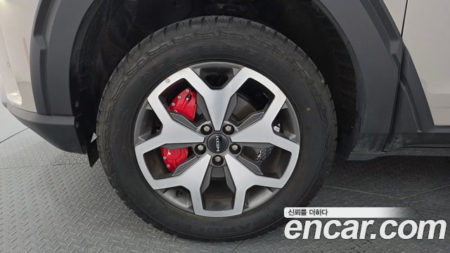 KG Mobility (SsangYong) Torres Gasoline 1.5 4WD T7 2025 — фото 5