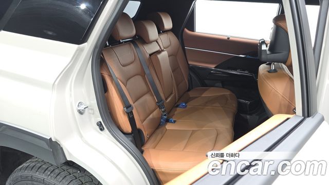KG Mobility (SsangYong) Torres Gasoline 1.5 4WD T7 2025 — фото 11