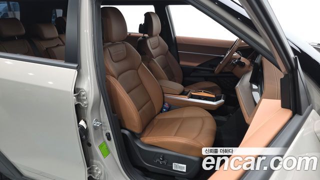 KG Mobility (SsangYong) Torres Gasoline 1.5 4WD T7 2025 — фото 26