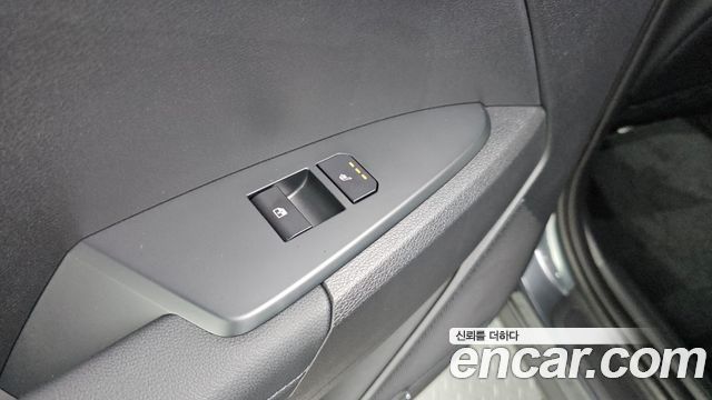 Kia Sportage (V) Gasoline 1.6 Turbo 2WD Noblesse 2026 — фото 27