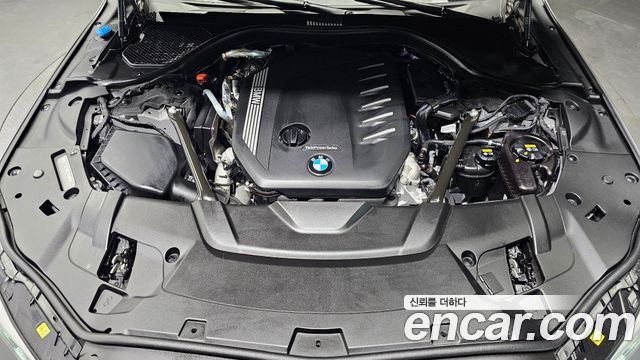 BMW 7 Series (G11) 730d xDrive M Sport 2022 — фото 6