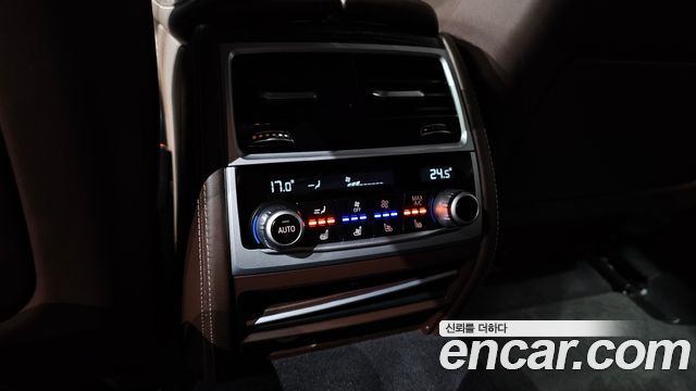 BMW 7 Series (G11) 730d xDrive M Sport 2022 — фото 18