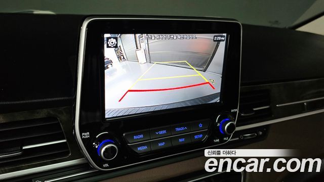 Hyundai Grand Starex Urban 9-Seater Exclusive 2019 — фото 17