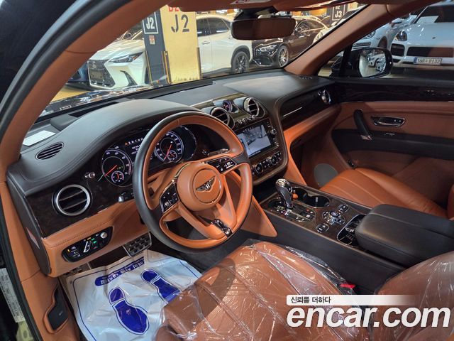 Bentley Bentayga 4.0 V8 2020 — фото 7