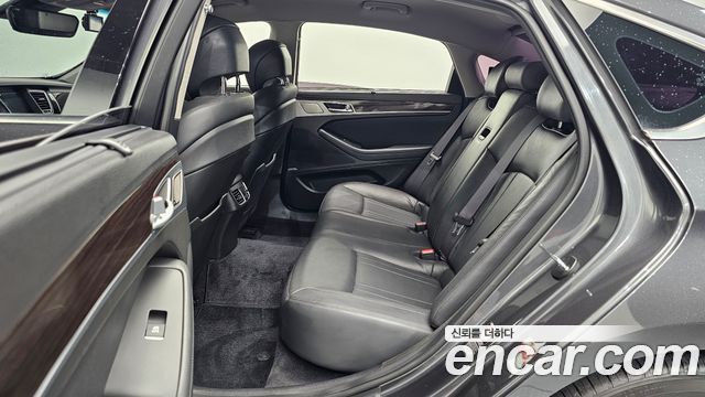 Genesis G80 3.3 GDI AWD Premium Luxury 2017 — фото 11