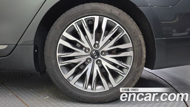 Kia K7 Premier 2.5 GDI Noblesse 2021 — фото 5