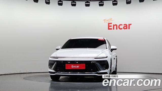 Hyundai Sonata The Edge (DN8) 2.0 Exclusive 2024 — фото 3
