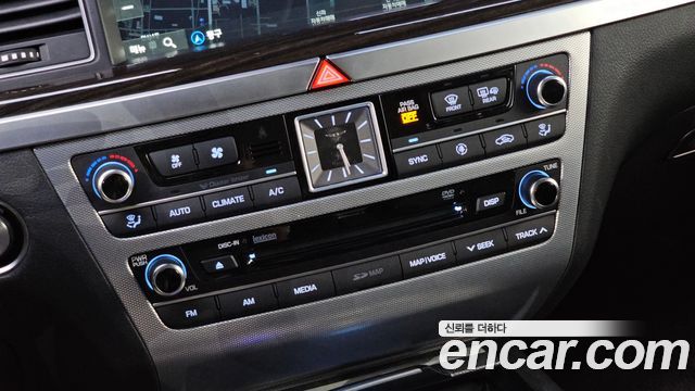 Genesis G80 3.3 GDI AWD Premium Luxury 2018 — фото 19