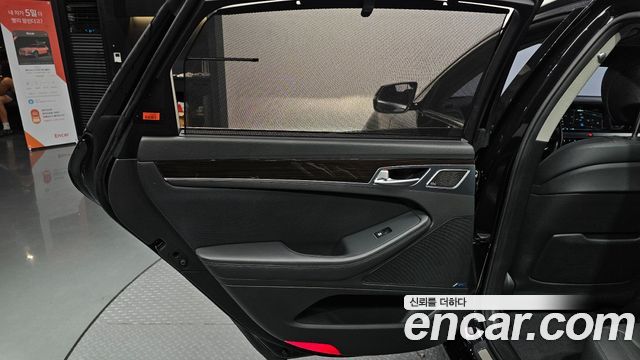 Genesis G80 3.3 GDI AWD Premium Luxury 2018 — фото 25
