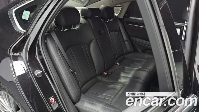 Genesis G80 3.3 GDI AWD Premium Luxury 2018 — фото 26