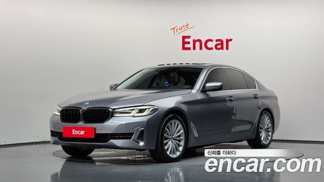 BMW 5 Series (G30) 530i xDrive Luxury
