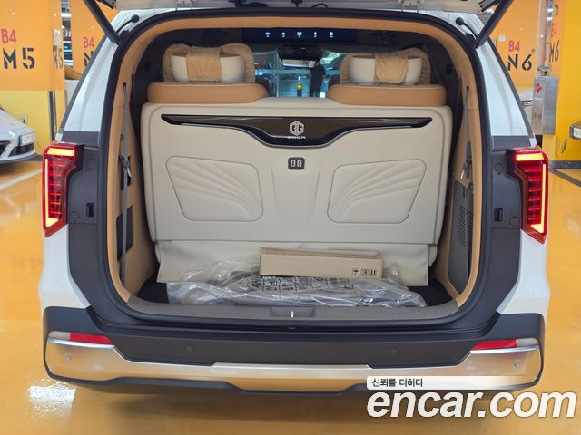 Kia Carnival (IV) Gasoline 9-Seater Hi Limousine (7-seater Limousine(Special vehicle) 2026 — фото 23