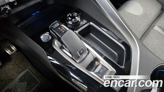 Peugeot 3008 (II) 1.5 BlueHDi GT Line 2019 — фото 9