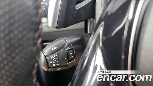 Peugeot 3008 (II) 1.5 BlueHDi GT Line 2019 — фото 29