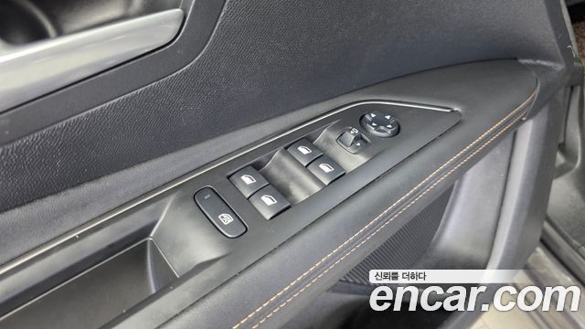 Peugeot 3008 (II) 1.5 BlueHDi GT Line 2019 — фото 34